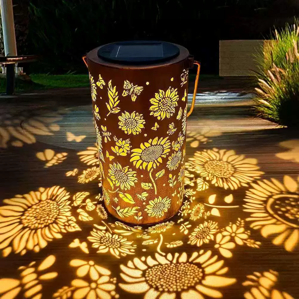 🌞Colourful solar-powered garden lantern with a sunflower light effec