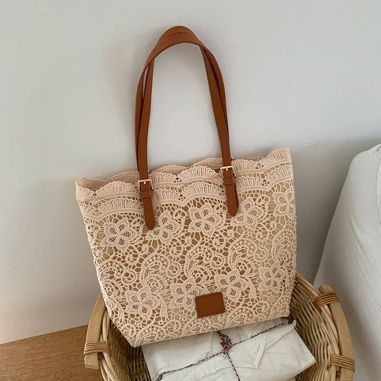 👛 Vintage Lace Shoulder Bag – Elegant, Spacious, Adjustable Strap 💼