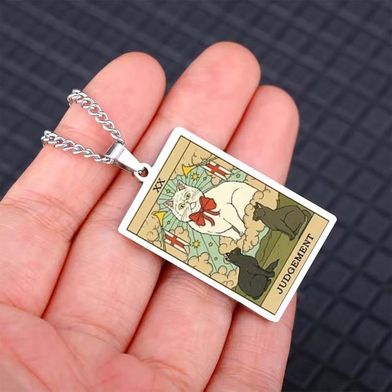 Astrologinen Kissan Vintage-riipuskaulakoru