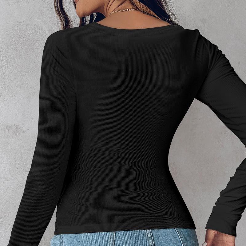 Sisäänrakennetut pitkähihaiset rintaliivit, ribbiresori elegantista kapeasta materiaalista💥