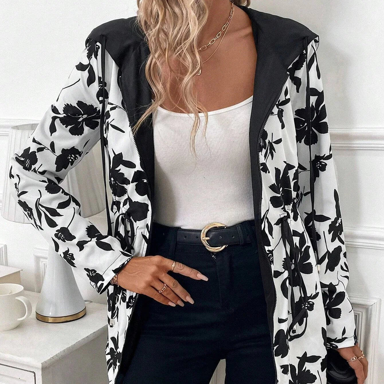 🥻Alkusyksyn kampanja - 50 % alennus🥻Naisten takki, jossa on kaksipuolinen vetoketju ja huppu