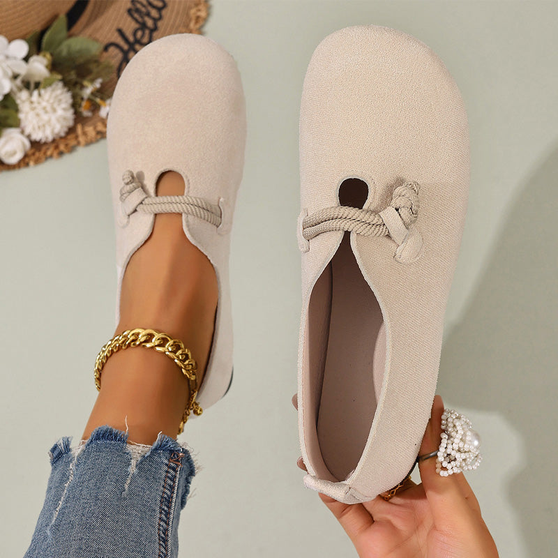 🔥 Slip-On Faux Suede Flats for Women – Timeless Rope Knot Design in Black & Beige 🍂