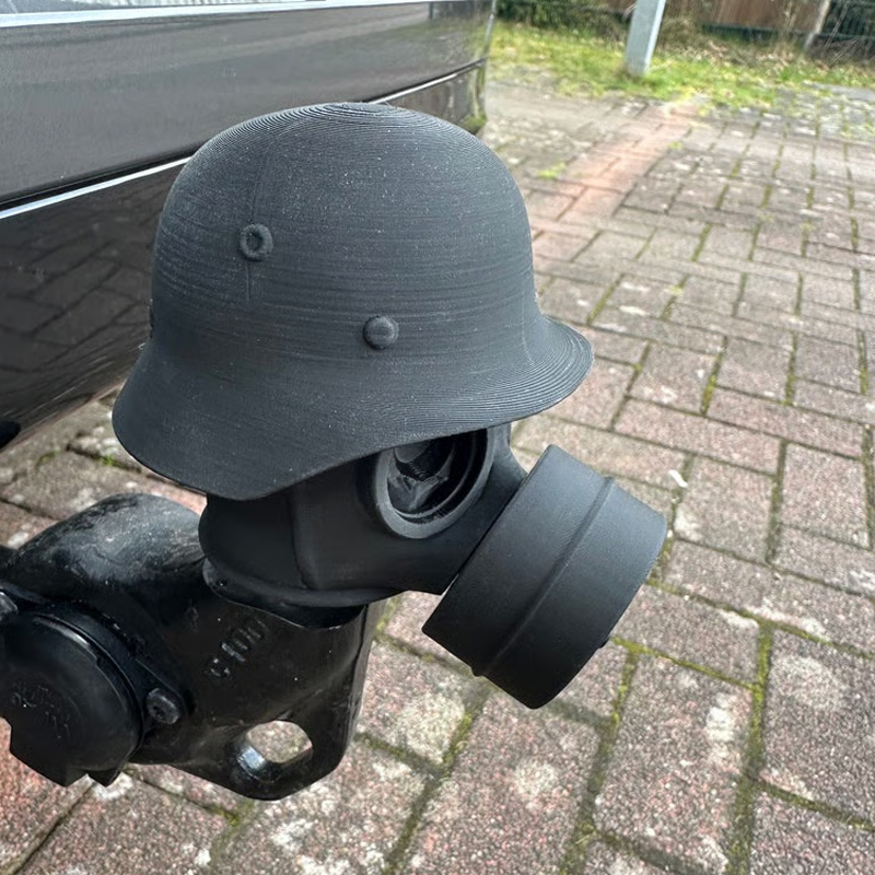 Cover cap for trailer couplin