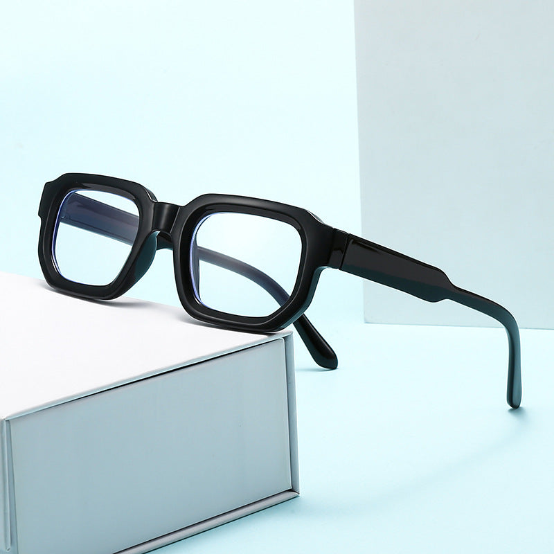 New retro-style minimalist square-frame sunglasse