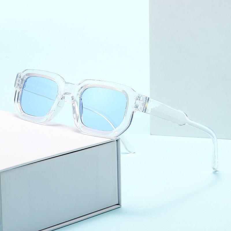 New retro-style minimalist square-frame sunglasse