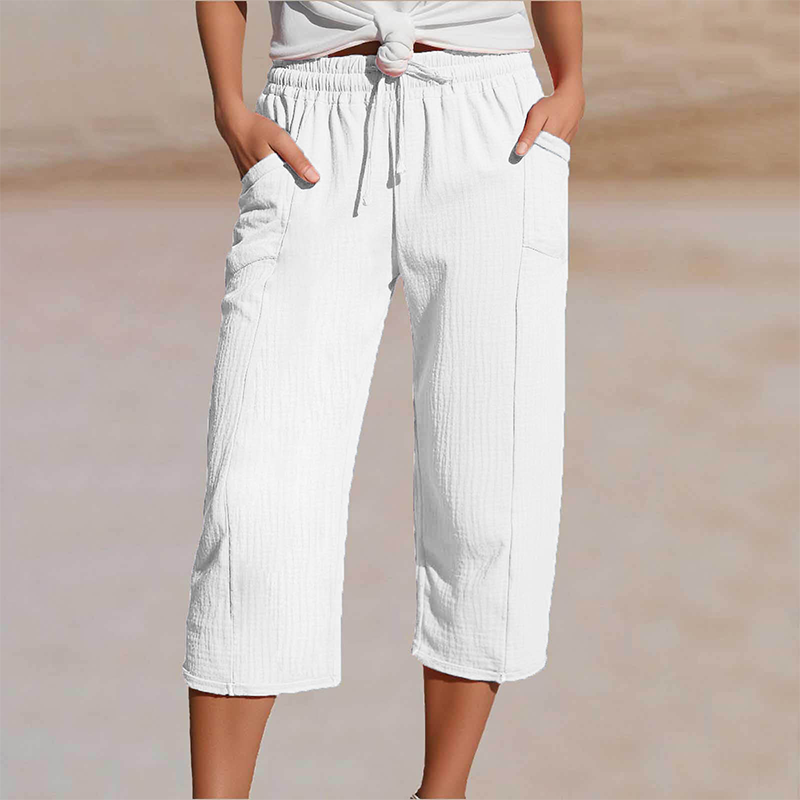 Women's plain-coloured pleated cotton and linen short