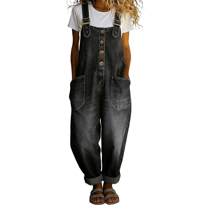 Loose-fitting denim dungarees for women with pocket